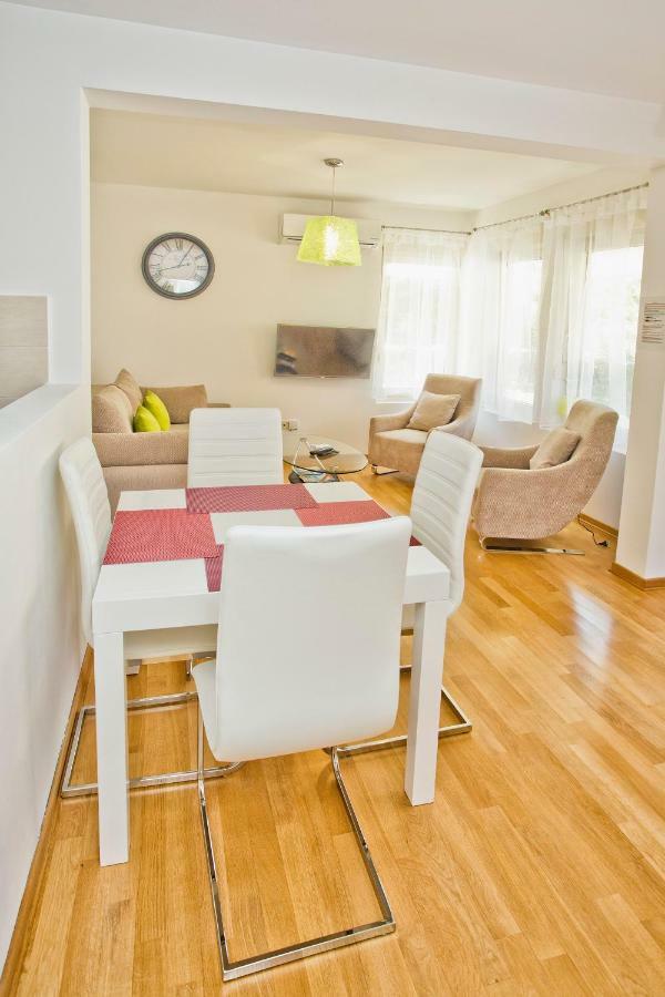קוטור Lux Apartment Goodness מראה חיצוני תמונה